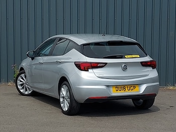 Used Vauxhall Astra 2018 for sale - 79207881: Photo