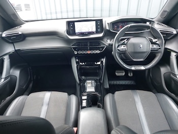 Used Peugeot 2008 2023 for sale - 79425322: Photo