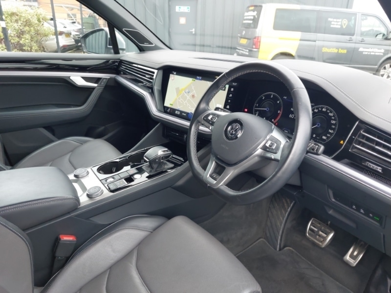 Used Volkswagen Touareg 2019 for sale - 76556247: Photo 12