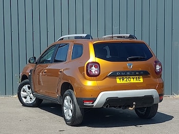 Used Dacia Duster 2020 for sale - 79407180: Photo