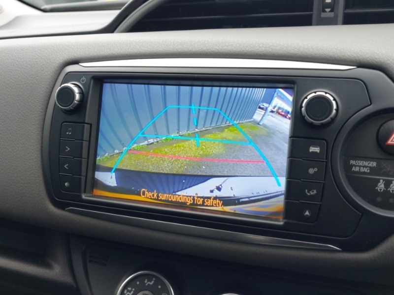 Used Toyota Yaris 2017 for sale - 77656779: Photo 14