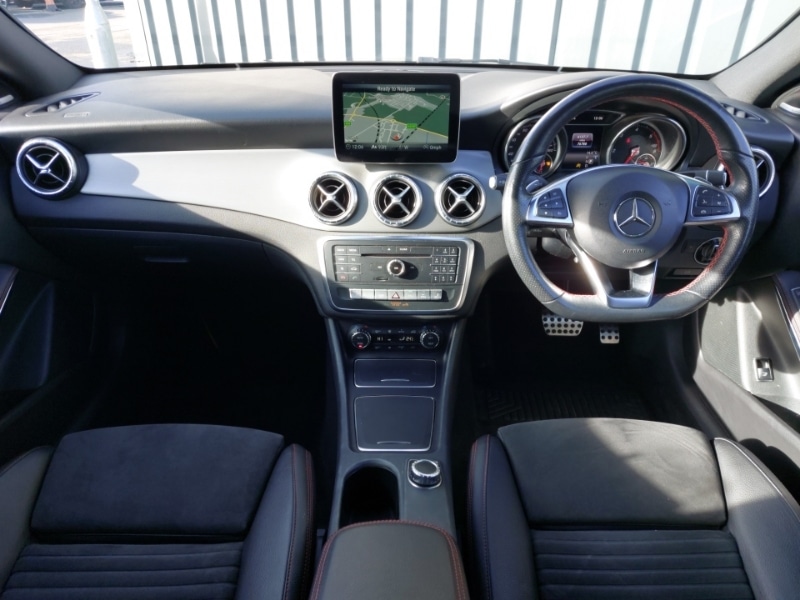 Used Mercedes-Benz CLA 2019 for sale - 76418915: Photo 2