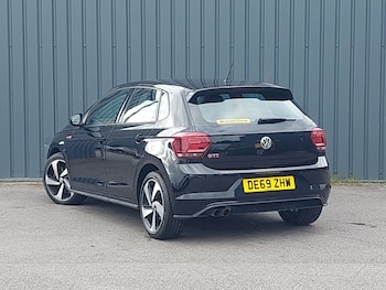 Used Volkswagen Polo 2019 for sale - 78269210: Photo