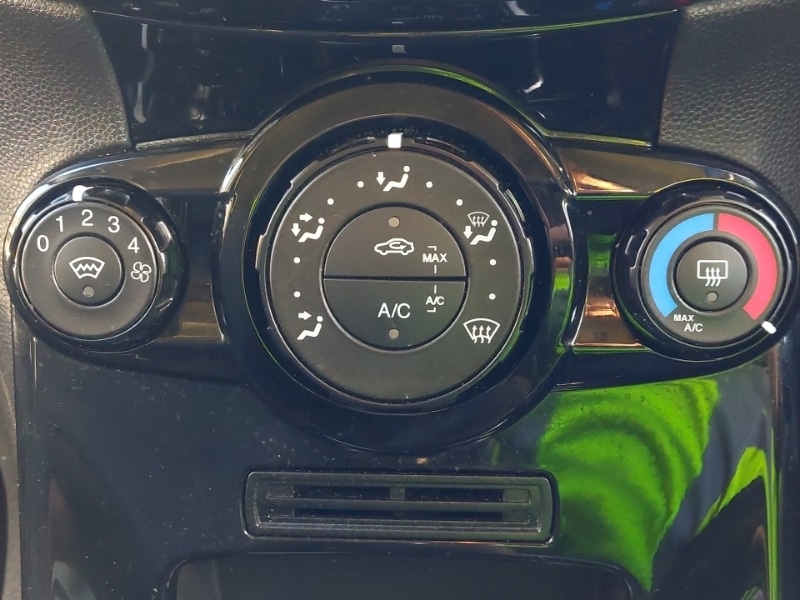 Used Ford Fiesta 2016 for sale - 76639147: Photo 14