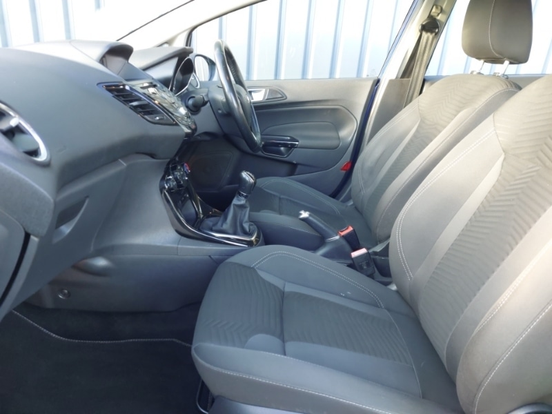 Used Ford Fiesta 2016 for sale - 76639147: Photo 5
