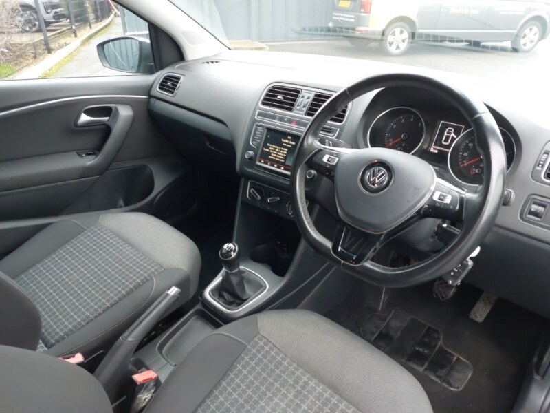 Used Volkswagen Polo 2015 for sale - 77209535: Photo 12