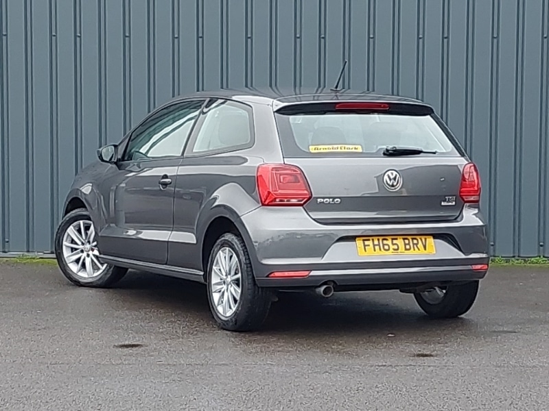 Used Volkswagen Polo 2015 for sale - 77209535: Photo 3