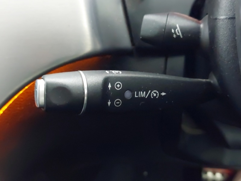 Used Mercedes-Benz GLE 2018 for sale - 77630341: Photo 15