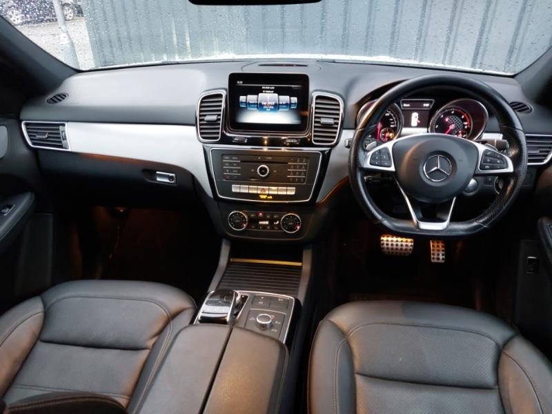 Used Mercedes-Benz GLE 2018 for sale - 77630341: Photo 2