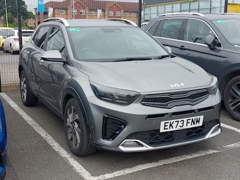 Used Kia Stonic 2023 for sale - 78921793: Photo