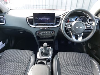 Used Kia XCeed 2025 for sale - 76249825: Photo