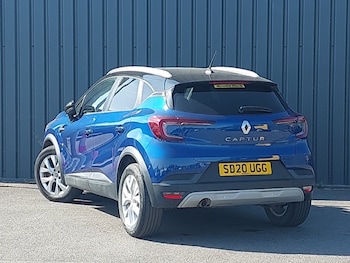 Used Renault Captur 2020 for sale - 79477553: Photo