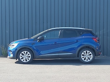 Used Renault Captur 2020 for sale - 79477553: Photo