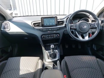 Used Kia Ceed 2019 for sale - 78253112: Photo