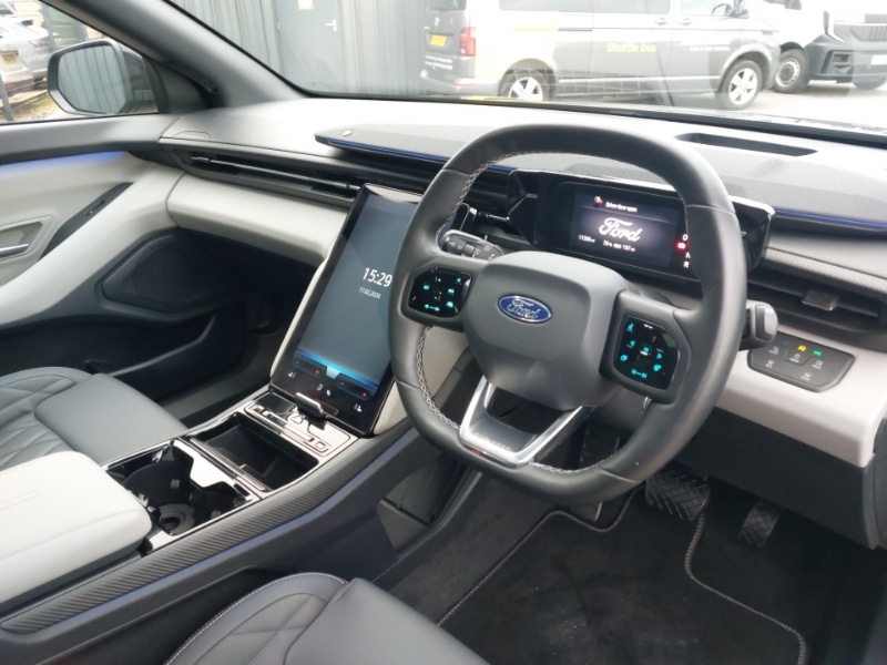 Used Ford Explorer 2024 for sale - 77585265: Photo 12