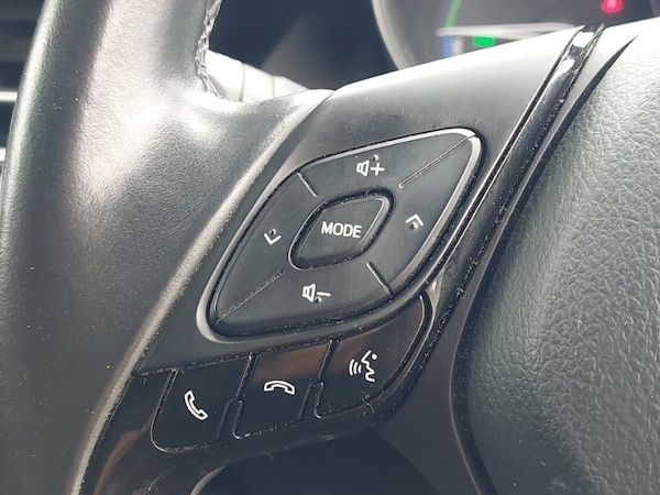 Used Toyota C-HR 2018 for sale - 76294330: Photo 12