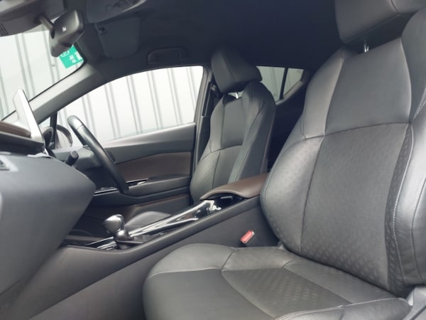 Used Toyota C-HR 2018 for sale - 76294330: Photo 5