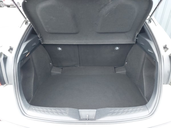 Used Toyota C-HR 2018 for sale - 76294330: Photo 8