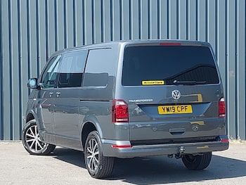 Used Volkswagen Transporter 2019 for sale - 79153574: Photo