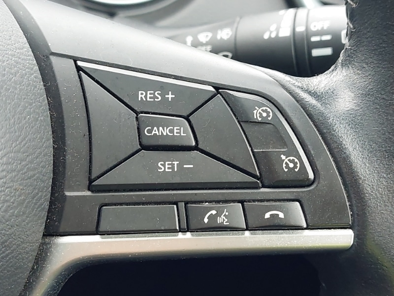 Used Nissan Qashqai 2018 for sale - 76160649: Photo 14