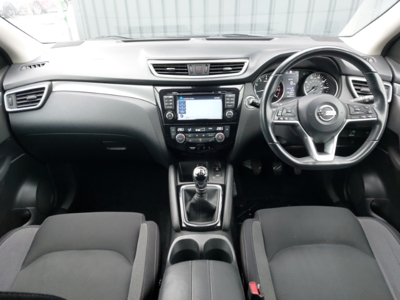 Used Nissan Qashqai 2018 for sale - 76160649: Photo 2