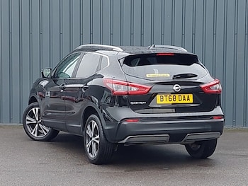 Used Nissan Qashqai 2018 for sale - 76160649: Photo 3