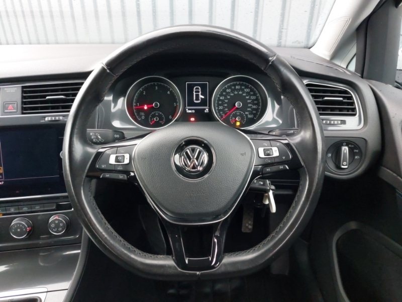 Used Volkswagen Golf 2018 for sale - 77352678: Photo 7