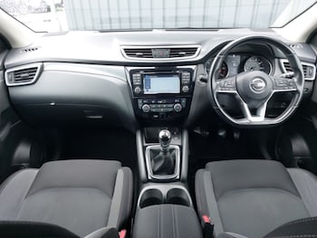 Used Nissan Qashqai 2018 for sale - 78580700: Photo