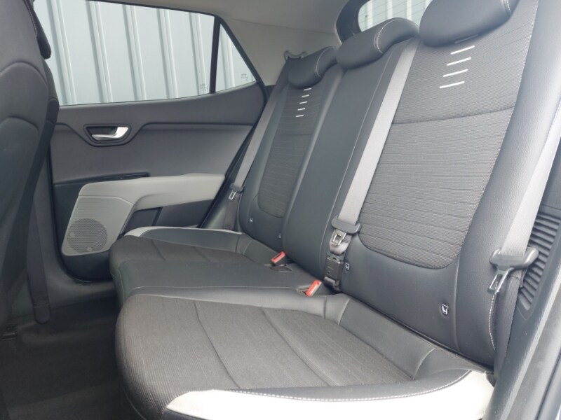 Used Kia Stonic 2021 for sale - 77999957: Photo 6