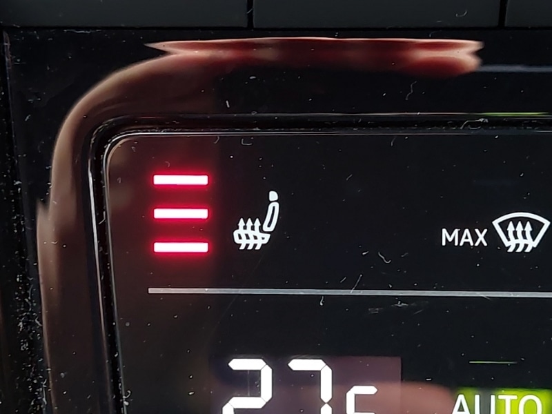 Used Volkswagen T-Roc 2023 for sale - 77644817: Photo 17