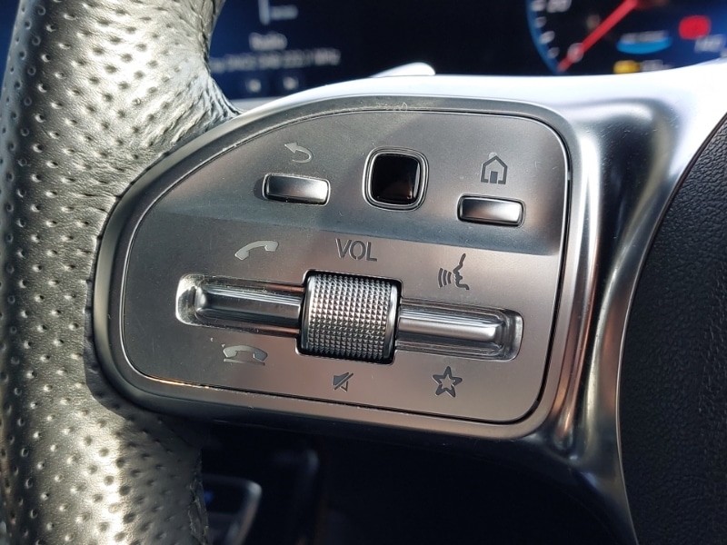 Used Mercedes-Benz EQC 2022 for sale - 76964255: Photo 12