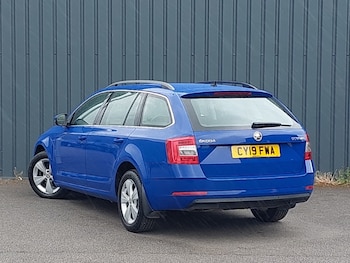 Used Skoda Octavia 2019 for sale - 78747729: Photo