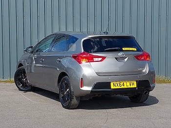 Used Toyota Auris 2014 for sale - 78253135: Photo