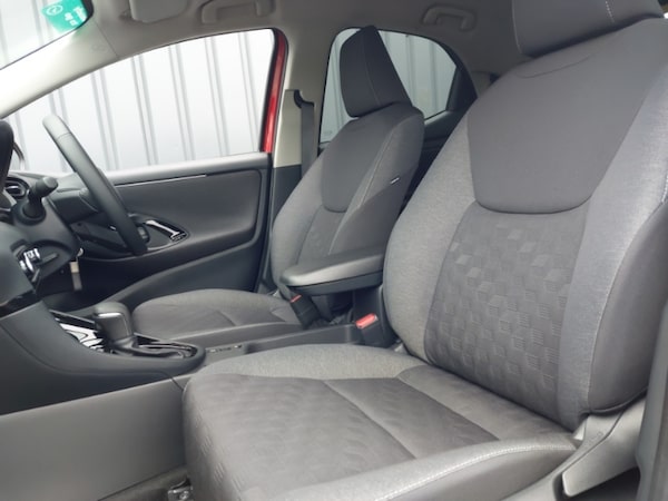 Used Toyota Yaris 2025 for sale - 76331832: Photo 5