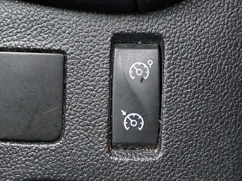 Used Renault Clio 2016 for sale - 76397404: Photo 14