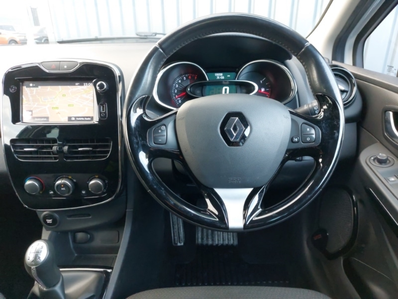Used Renault Clio 2016 for sale - 76397404: Photo 7