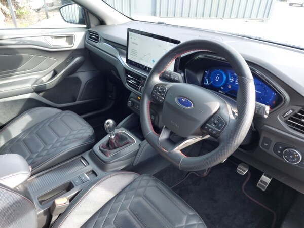 Used Ford Focus 2022 for sale - 76226043: Photo 12