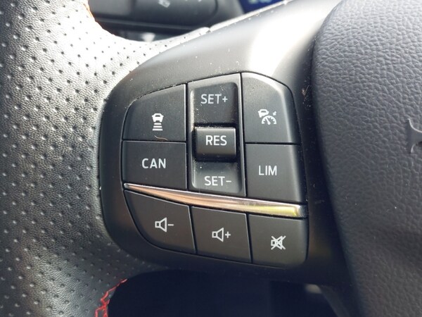 Used Ford Focus 2022 for sale - 76226043: Photo 13