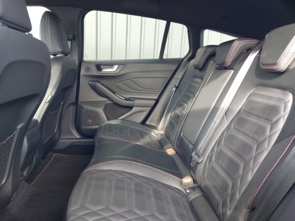 Used Ford Focus 2022 for sale - 76226043: Photo 6