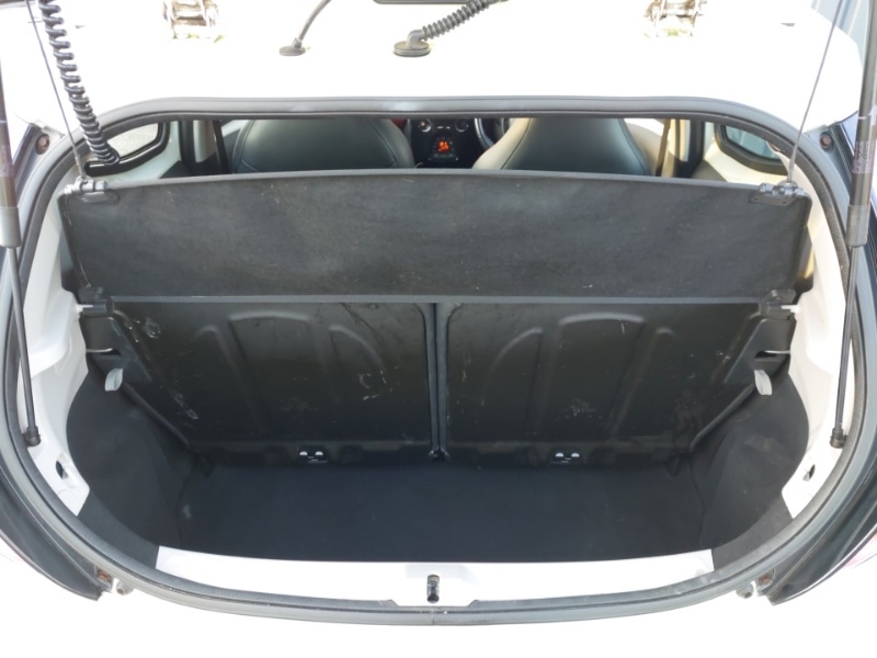 Used Toyota AYGO 2017 for sale - 76687826: Photo 8