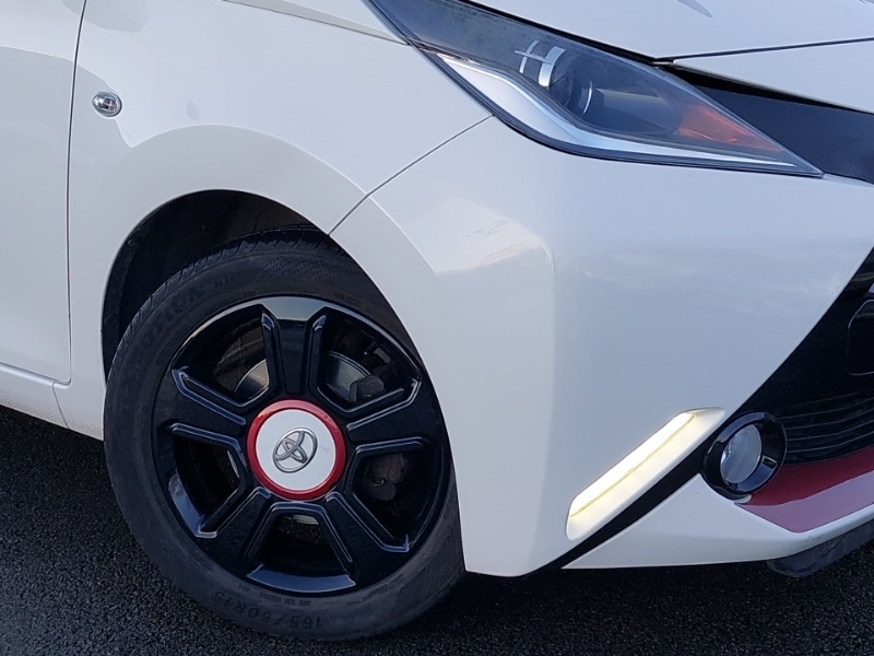 Used Toyota AYGO 2017 for sale - 76687826: Photo 9