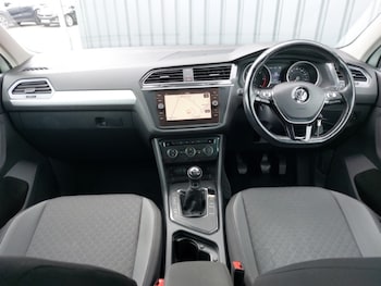 Used Volkswagen Tiguan 2017 for sale - 78547128: Photo