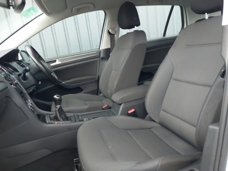 Used Volkswagen Golf 2018 for sale - 76880435: Photo 5