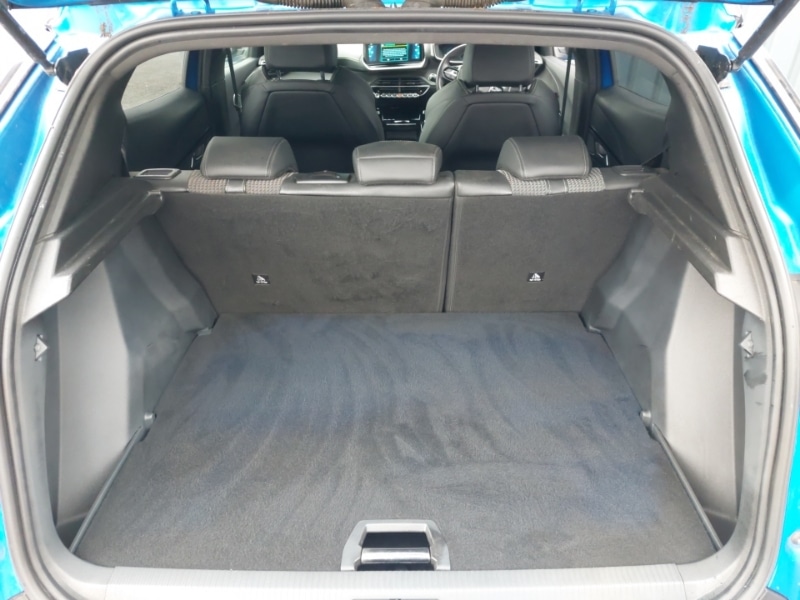 Used Peugeot 2008 2022 for sale - 77371348: Photo 8