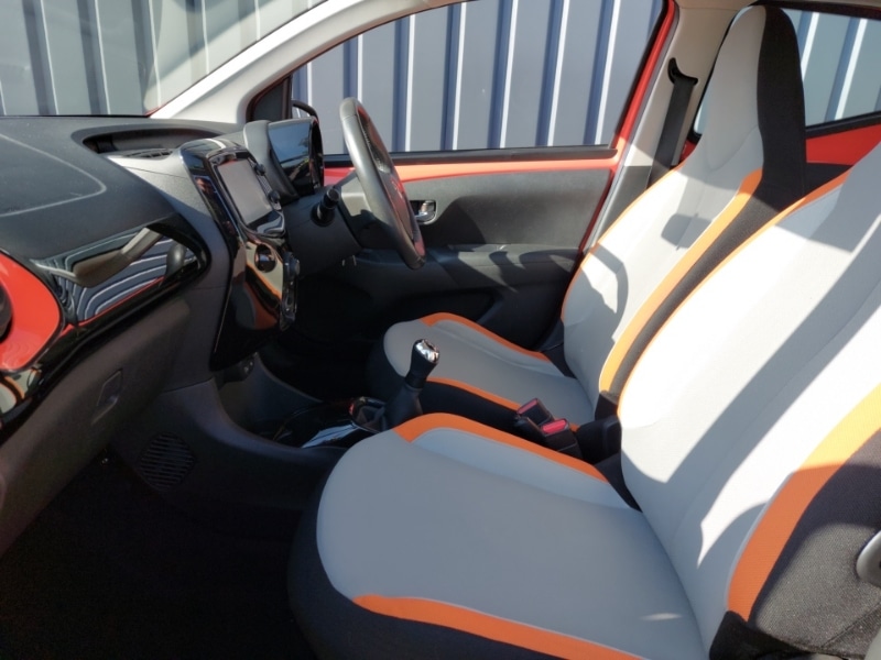 Used Toyota AYGO 2014 for sale - 77980902: Photo 5