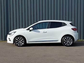 Used Renault Clio 2020 for sale - 77908141: Photo