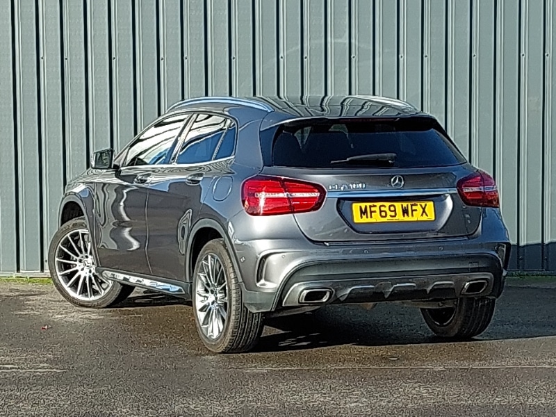 Used Mercedes-Benz GLA 2019 for sale - 76602370: Photo 3