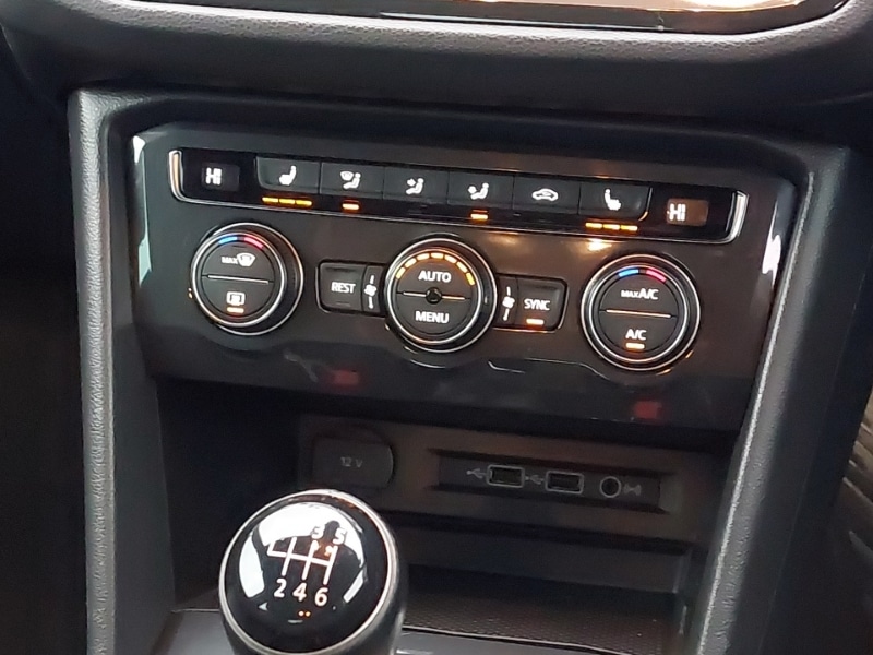 Used Volkswagen Tiguan 2019 for sale - 77304449: Photo 11