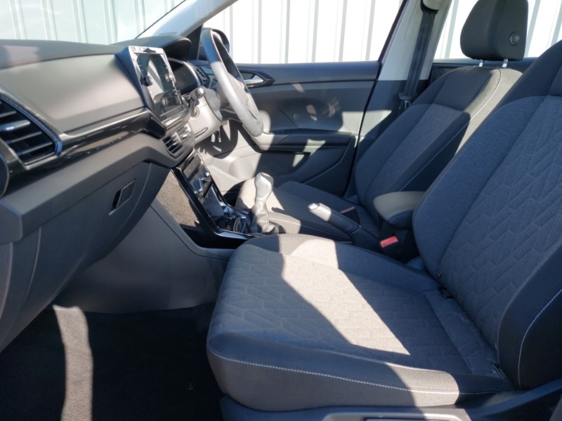 Used Volkswagen T-Cross 2025 for sale - 76055261: Photo 5