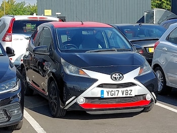 Used Toyota AYGO 2017 for sale - 79457762: Photo